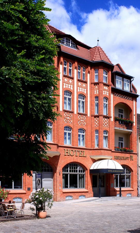 Hotel Am Molkenmarkt Brandenburg  Exterior foto